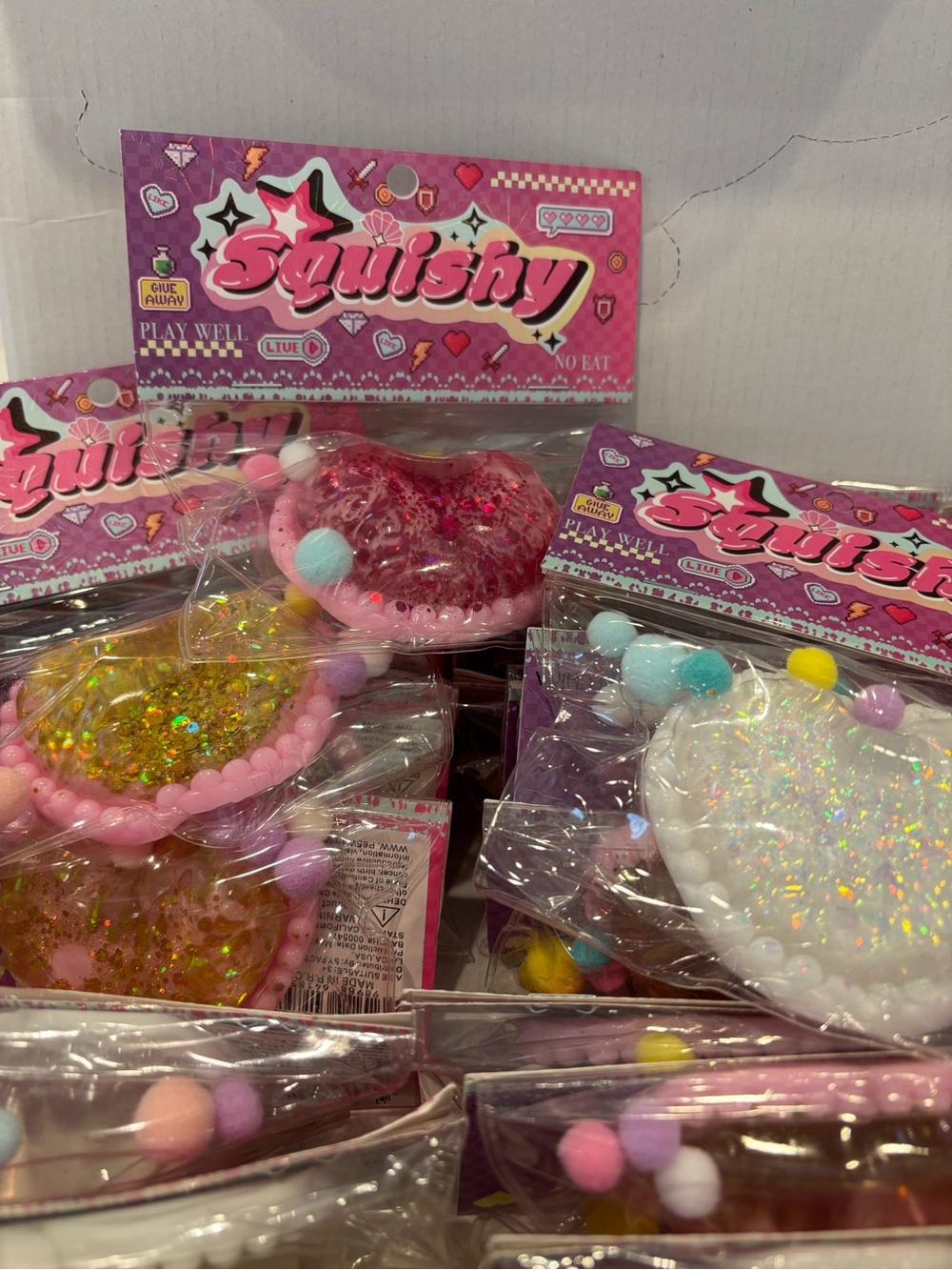 Glitter Heart Squishy Case Box 20 Pieces Kawaii Favors NWT
